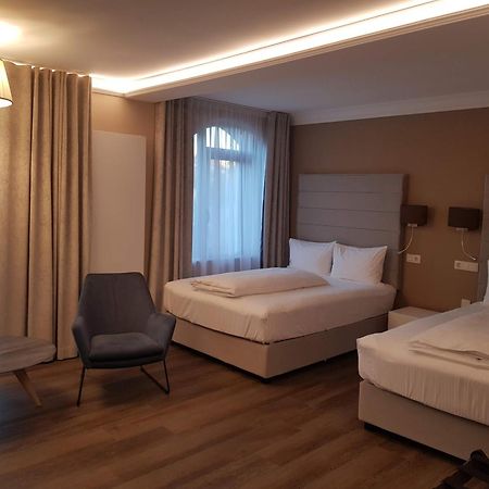 Atlantic Boutique Hotel Targu Mures Luaran gambar