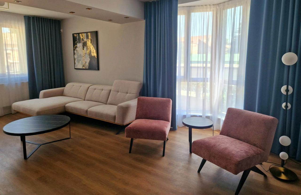 Atlantic Boutique Hotel Targu Mures Luaran gambar