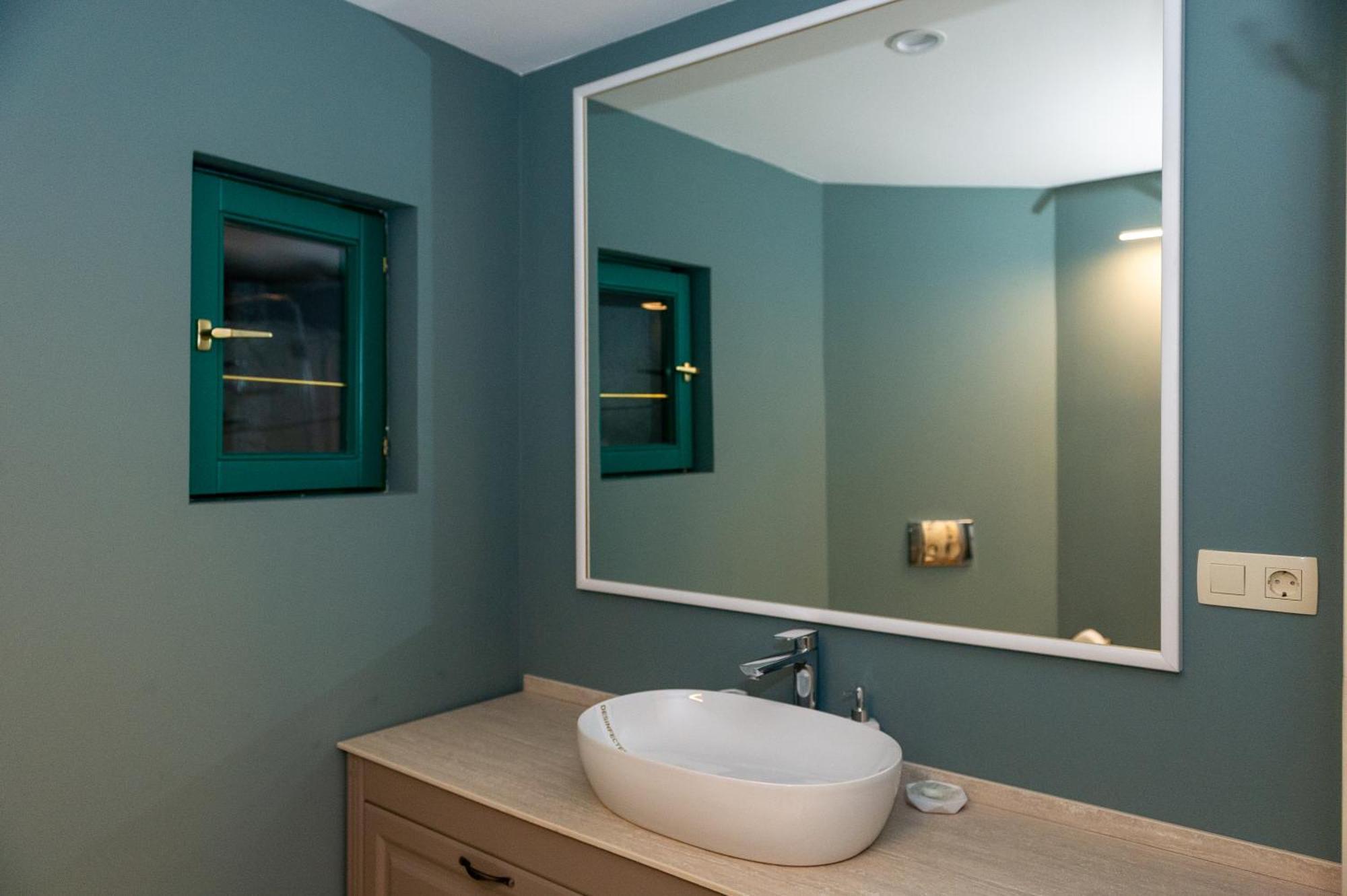 Atlantic Boutique Hotel Targu Mures Luaran gambar