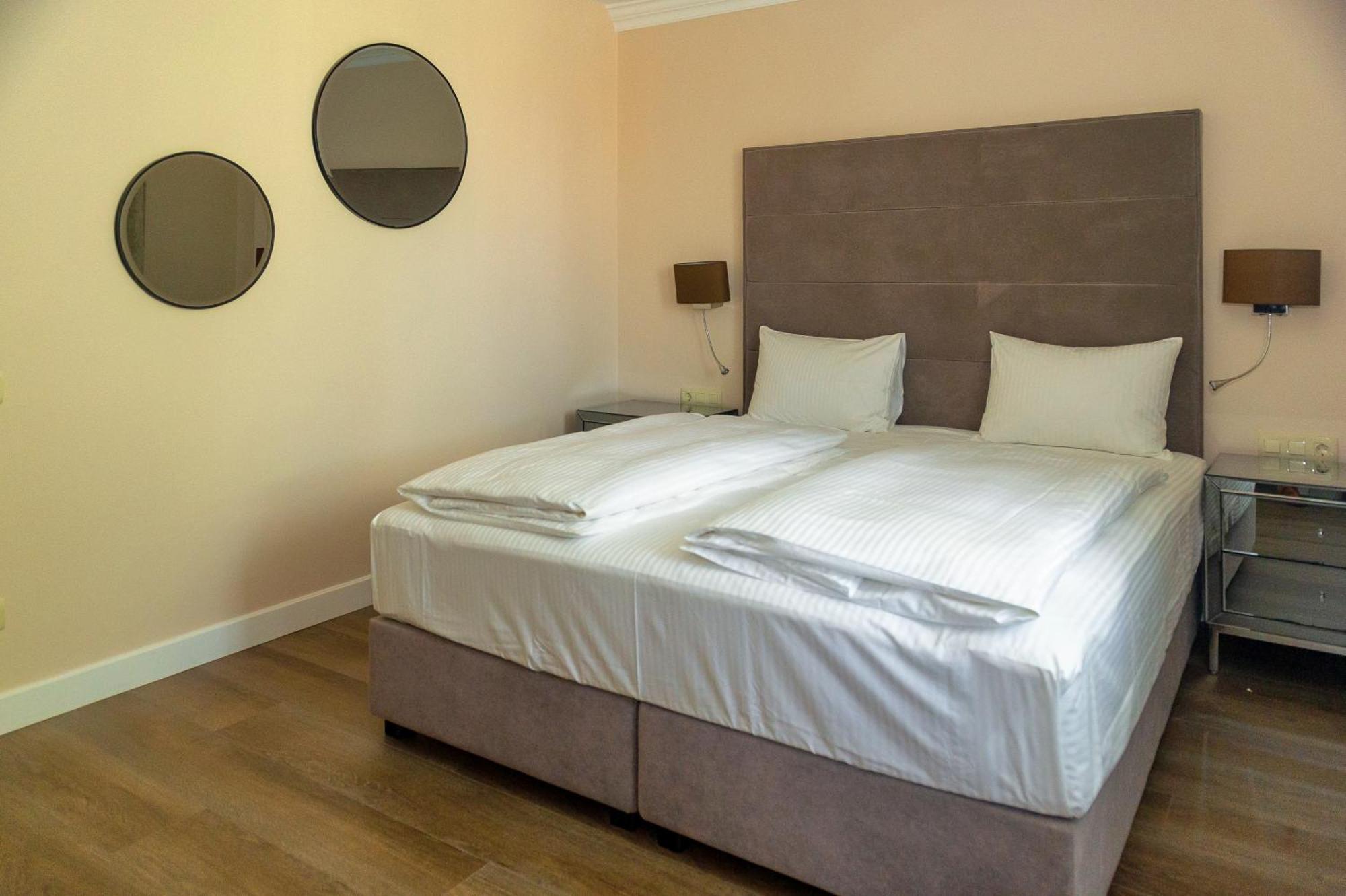 Atlantic Boutique Hotel Targu Mures Luaran gambar